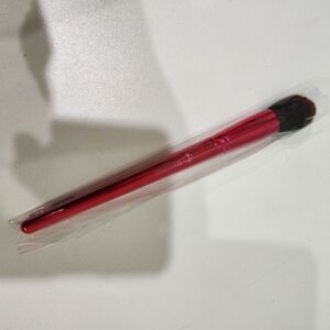 Shaina B Miami Setting Brush